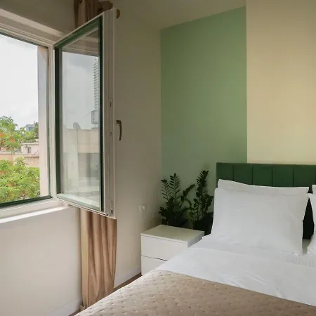 Appartamento Luxury At Airalbania And Near Blloku *