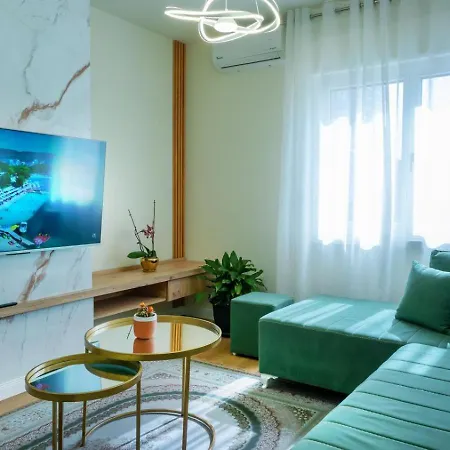 Luxury At Airalbania And Near Blloku Appartamento Tirana