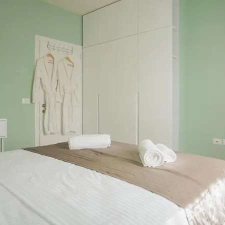 Luxury At Airalbania And Near Blloku Tiran